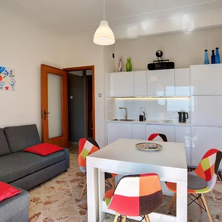 Floor Bentivoglio Apartamento 4*